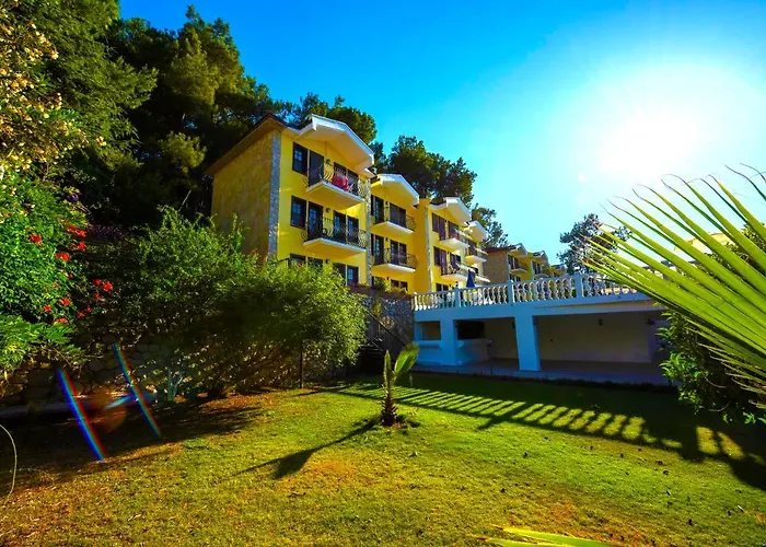 Bougainvillea Holiday home *