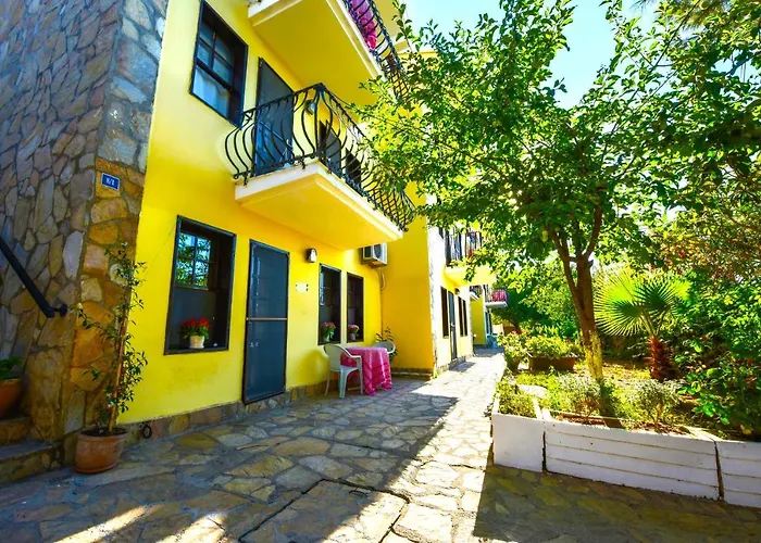 Holiday home Bougainvillea *